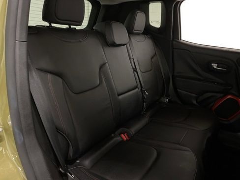 Used 2015 Jeep Renegade Trailhawk w/ Premium Leather Group image 75