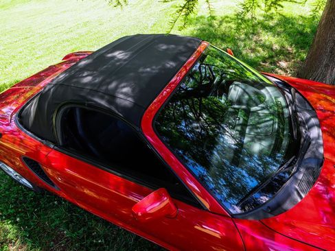 Used 2000 Toyota MR2 image 31