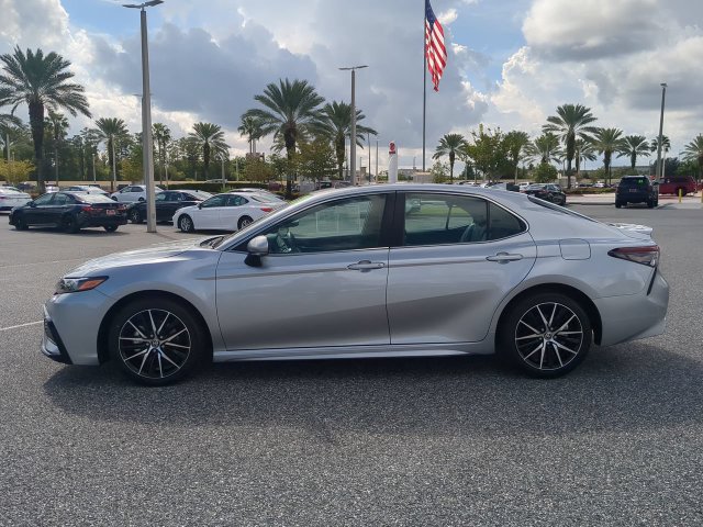 Certified 2024 Toyota Camry SE FWD image 7