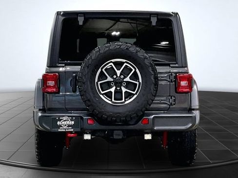 Used 2024 Jeep Wrangler Unlimited Rubicon w/ Convenience Group AWD/4WD image 4
