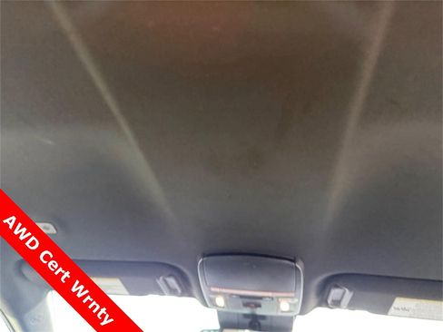 Used 2025 Toyota Camry SE image 15