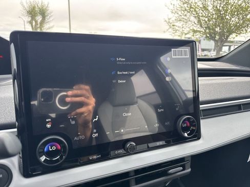 New 2026 Subaru Solterra AWD/4WD image 16