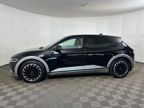 Used 2023 Hyundai Ioniq 5 Limited image 6