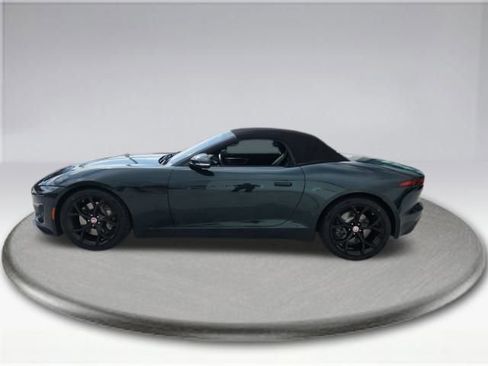 Used 2021 Jaguar F-TYPE Convertible image 11