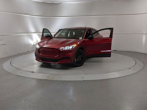 New 2024 Ford Mustang Mach-E Select w/ Comfort Package Lite image 12