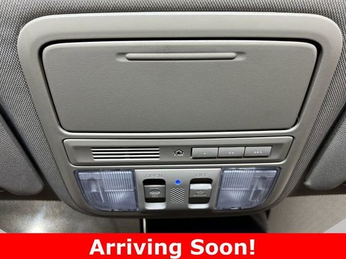 Used 2017 Honda Odyssey EX-L image 18