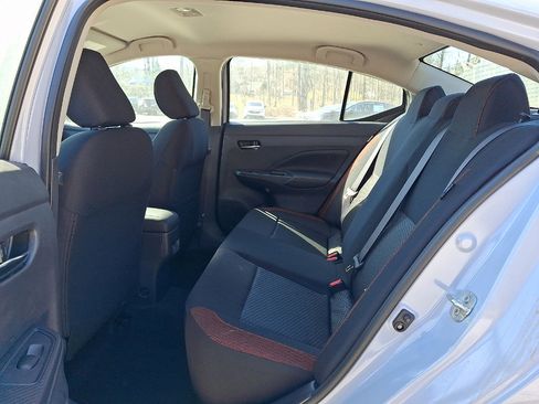 New 2025 Nissan Versa SR FWD image 5
