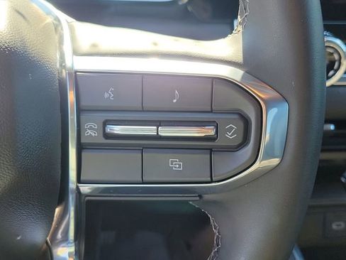 Used 2024 GMC Canyon Elevation RWD image 19