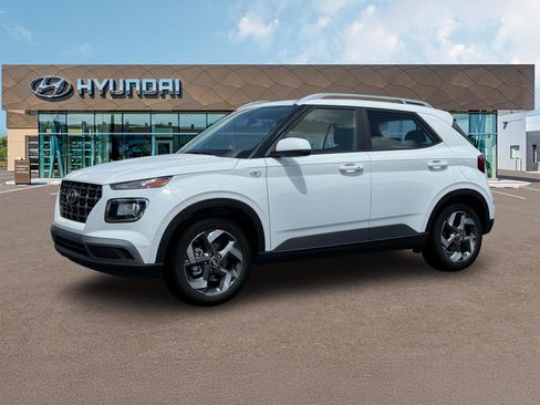 New 2025 Hyundai Venue SEL image 2