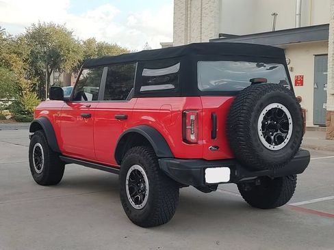 Used 2021 Ford Bronco Badlands AWD/4WD image 5