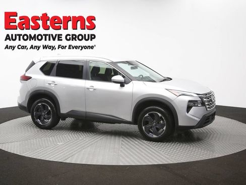 Used 2024 Nissan Rogue SV FWD image 46