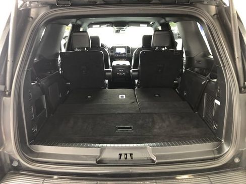 Used 2021 Ford Expedition Limited AWD/4WD image 9