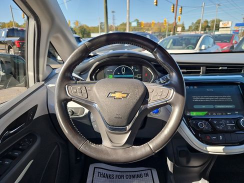 Used 2021 Chevrolet Bolt Premier image 8