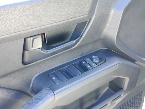 Used 2024 Toyota Tacoma SR5 image 19