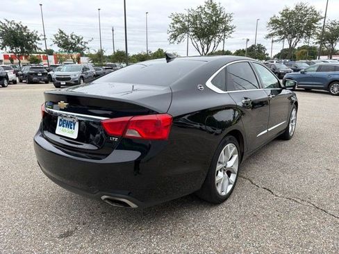 Used 2016 Chevrolet Impala LTZ w/ Enhanced Convenience Package FWD image 5