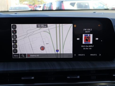 New 2025 Kia Telluride EX w/ EX Captain's Chair Package image 25