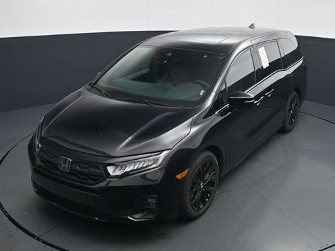 Used 2025 Honda Odyssey Sport-L image 15