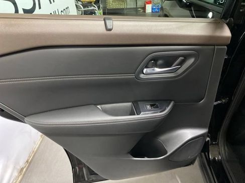 Certified 2023 Nissan Rogue SV w/ SV Premium B Package AWD/4WD image 22