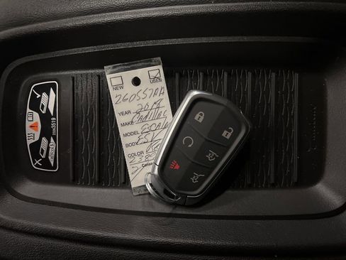 Used 2018 Cadillac Escalade ESV Premium Luxury image 24