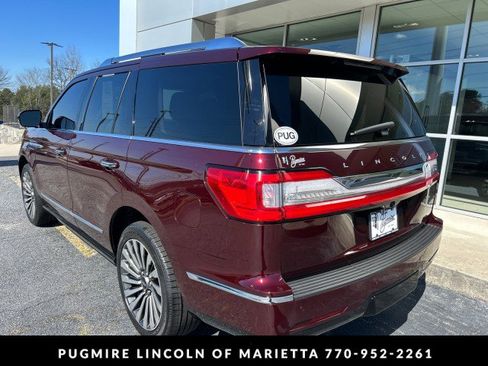 Used 2019 Lincoln Navigator Reserve image 5
