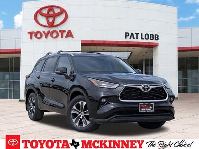 Used 2023 Toyota Highlander XLE