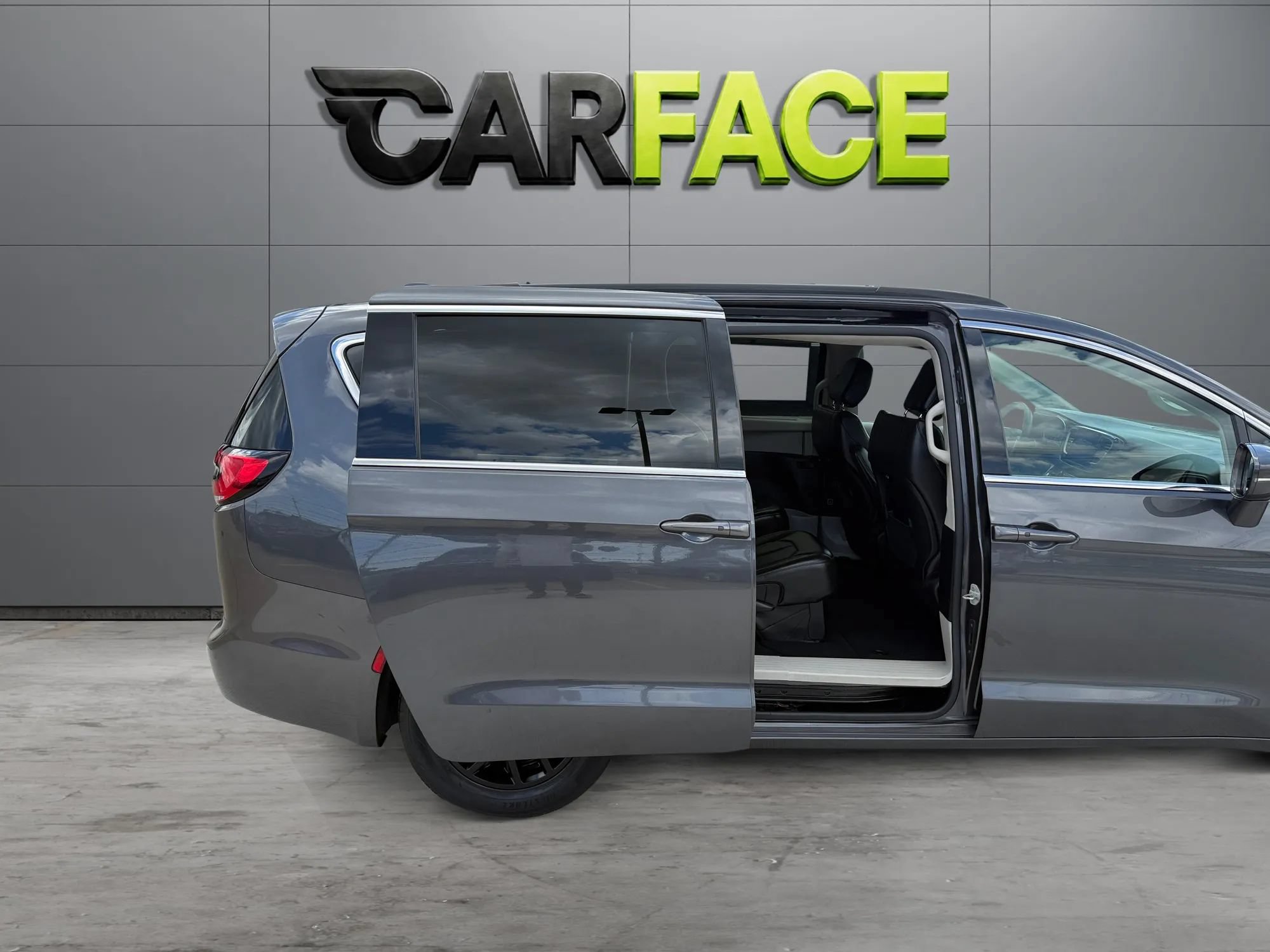 Used 2022 Chrysler Pacifica Touring-L FWD image 21