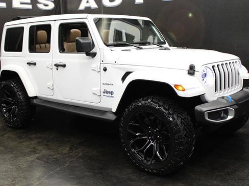 Used 2022 Jeep Wrangler Sahara image 52