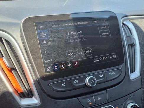 Used 2023 Chevrolet Malibu LT image 13