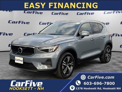 Used 2023 Volvo XC40 B5 Core w/ Convenience Package