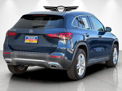 Used 2022 Mercedes-Benz GLA 250 w/ Premium Package Lite image 4