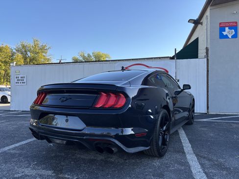 Used 2021 Ford Mustang Coupe w/ Equipment Group 101A image 6