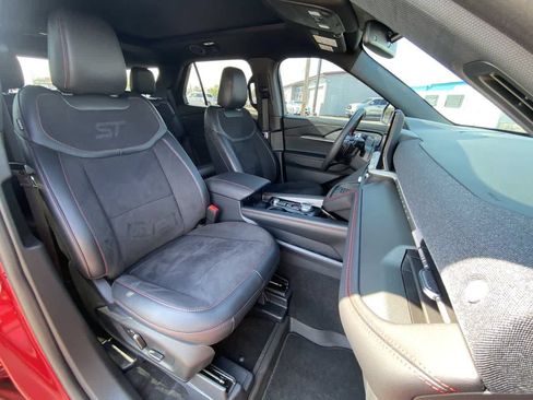 Used 2025 Ford Explorer ST w/ Sun And Sound Package AWD/4WD image 26