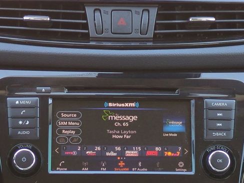 Used 2020 Nissan Rogue Sport SV image 18