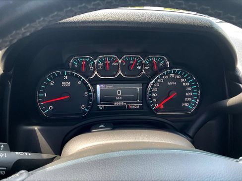 Used 2015 Chevrolet Suburban LTZ AWD/4WD image 13
