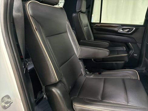 Certified 2023 Chevrolet Suburban Premier image 19
