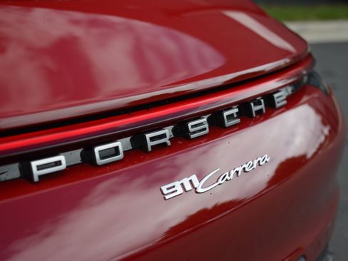 Certified 2021 Porsche 911 Carrera RWD image 28