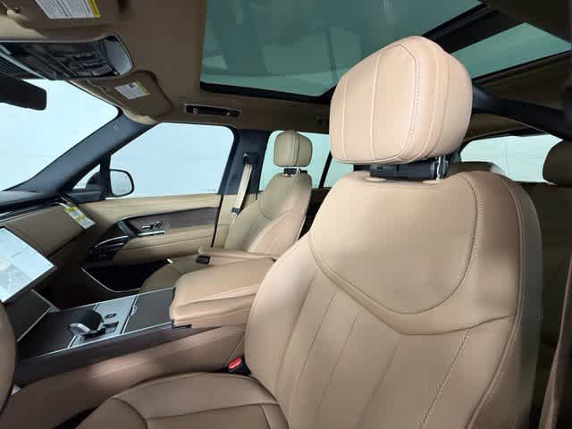 New 2026 Land Rover Range Rover SE AWD/4WD image 5