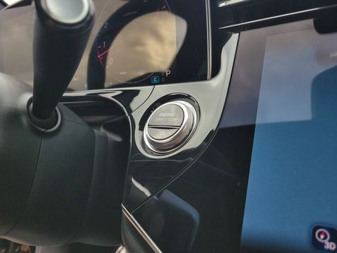 New 2026 Mercedes-Benz E 450 4MATIC Sedan image 31