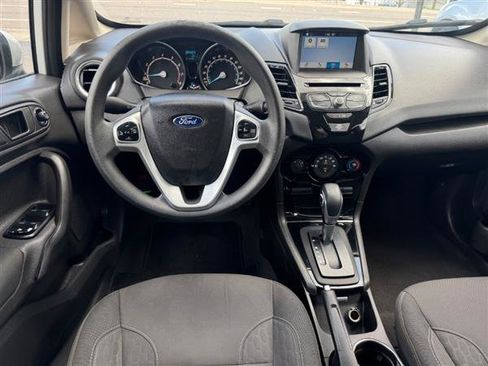 Used 2019 Ford Fiesta SE w/ Equipment Group 201A FWD image 10