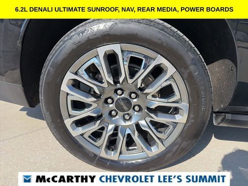 Used 2023 GMC Yukon XL Denali Ultimate AWD/4WD image 17