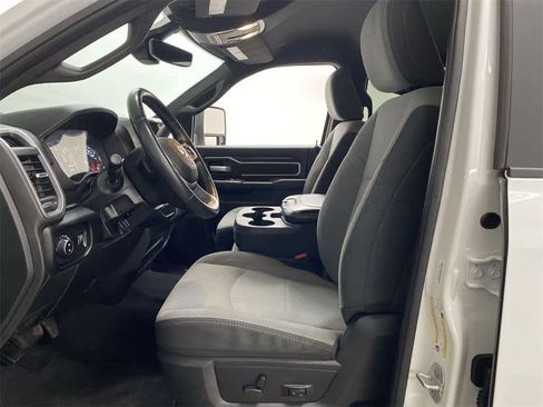 Used 2024 RAM 2500 Big Horn image 14