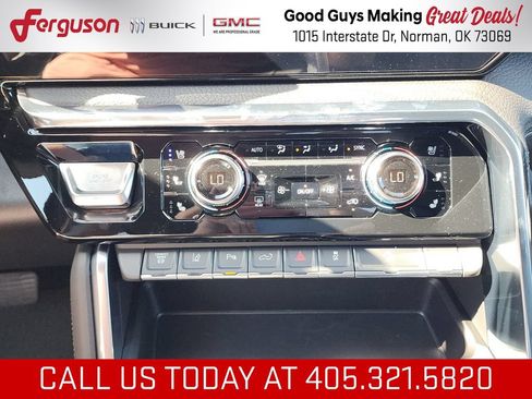 New 2026 GMC Sierra 2500 Denali w/ Denali Reserve Package AWD/4WD image 32