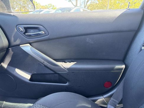 Used 2009 Pontiac G6 Sedan image 33