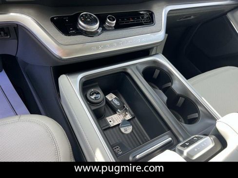 New 2026 Ford Expedition Max Platinum w/ Driver's Package image 26