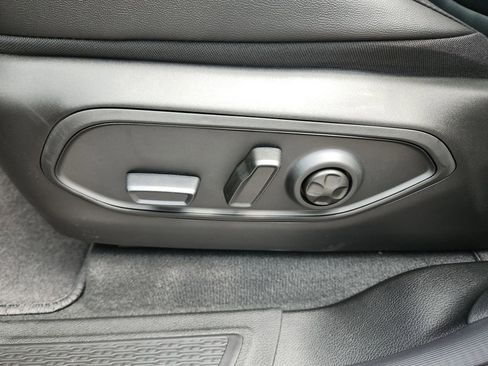 New 2026 Jeep Grand Cherokee Limited w/ Limited Altitude Package RWD image 19