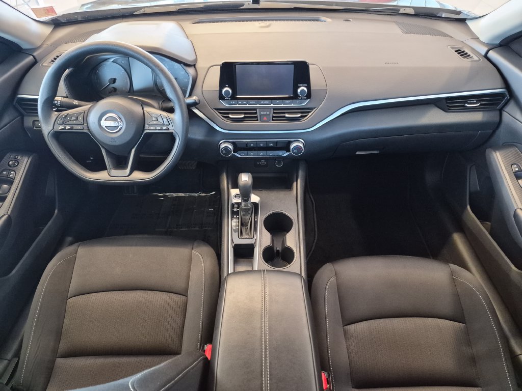 Used 2024 Nissan Altima 2.5 S FWD image 20