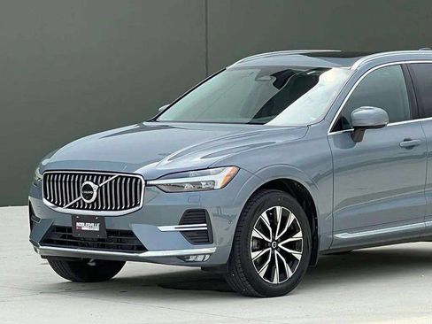 Used 2023 Volvo XC60 B5 Plus w/ Climate Package AWD/4WD image 35