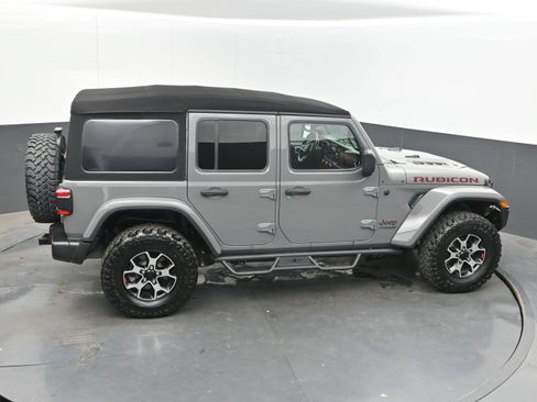 Used 2021 Jeep Wrangler Unlimited Rubicon w/ LED Lighting Group AWD/4WD image 39