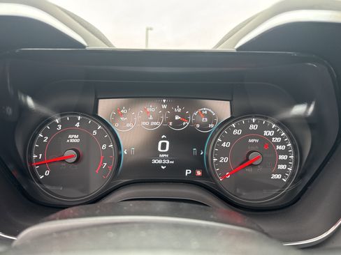 Used 2016 Chevrolet Camaro SS image 19