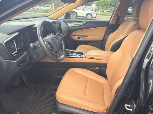 Used 2025 Lexus NX 350 AWD w/ Accessory Package (2T) image 7